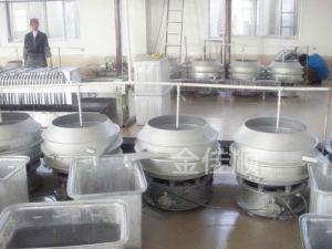 加緣式振動(dòng)篩使用現(xiàn)場(chǎng)！